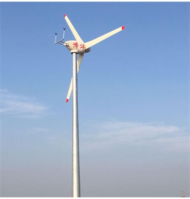 内蒙古锡林郭勒盟安装的10kW风力发电机